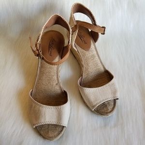 LUCKY BRAND | Peep Toe Espadrille Wedge